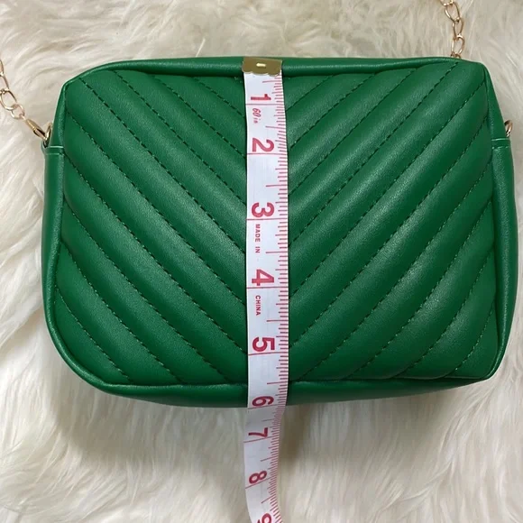 DESIGNER STYLE CROSSBODY CHAIN BAG CHEVRON STITCH GREEN - Picture 7 of 9